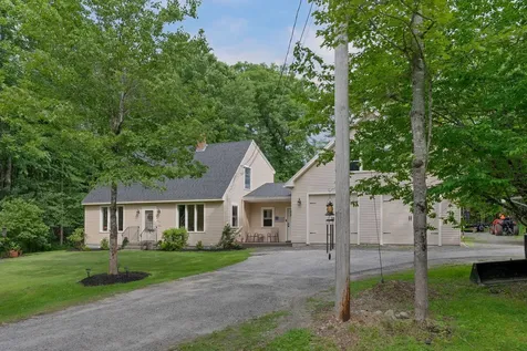 497 Allen Road Pownal ME 04069