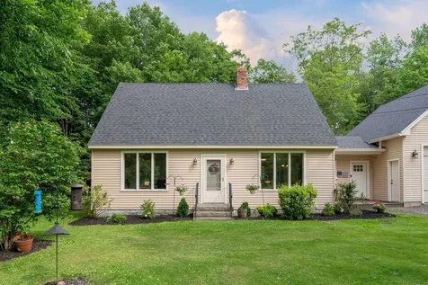 497 Allen Road Pownal ME 04069