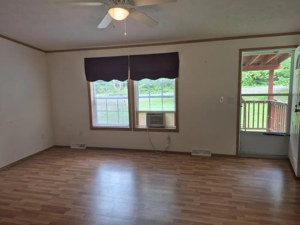 1142 West Road Belgrade ME 04917