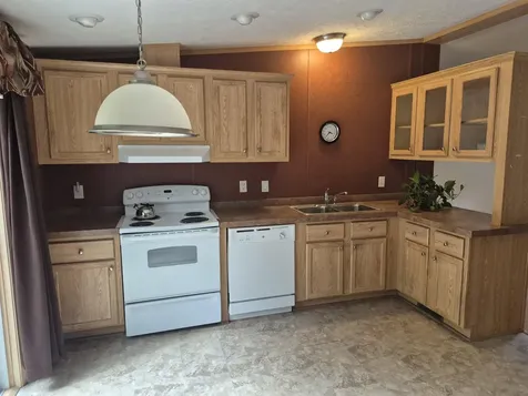 1142 West Road Belgrade ME 04917