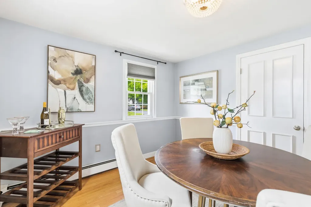 147 Pinecrest Road Portland ME 04102