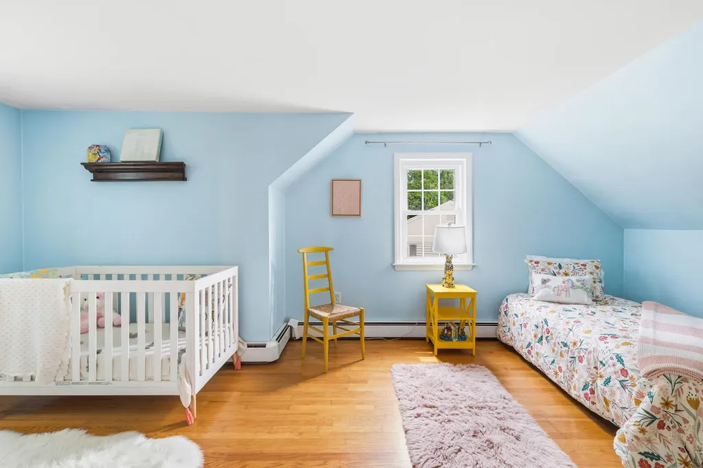 147 Pinecrest Road Portland ME 04102
