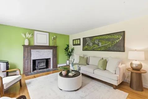 147 Pinecrest Road Portland ME 04102