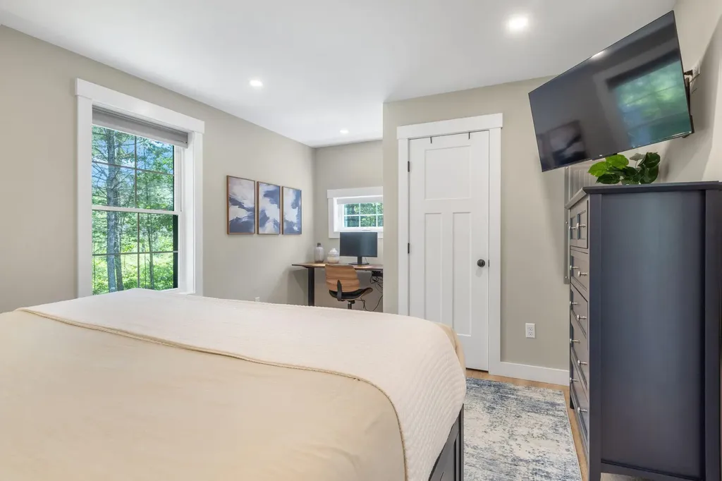 69 Bernier Lane Waterboro ME 04087