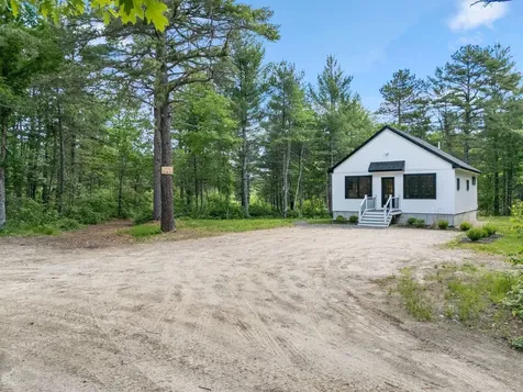 69 Bernier Lane Waterboro ME 04087