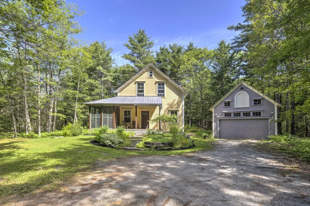 109 Pleasant Hill Road Freeport ME 04032