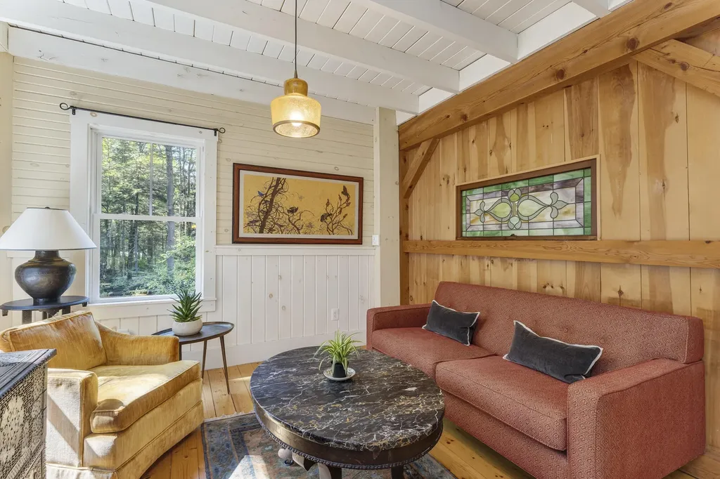 109 Pleasant Hill Road Freeport ME 04032