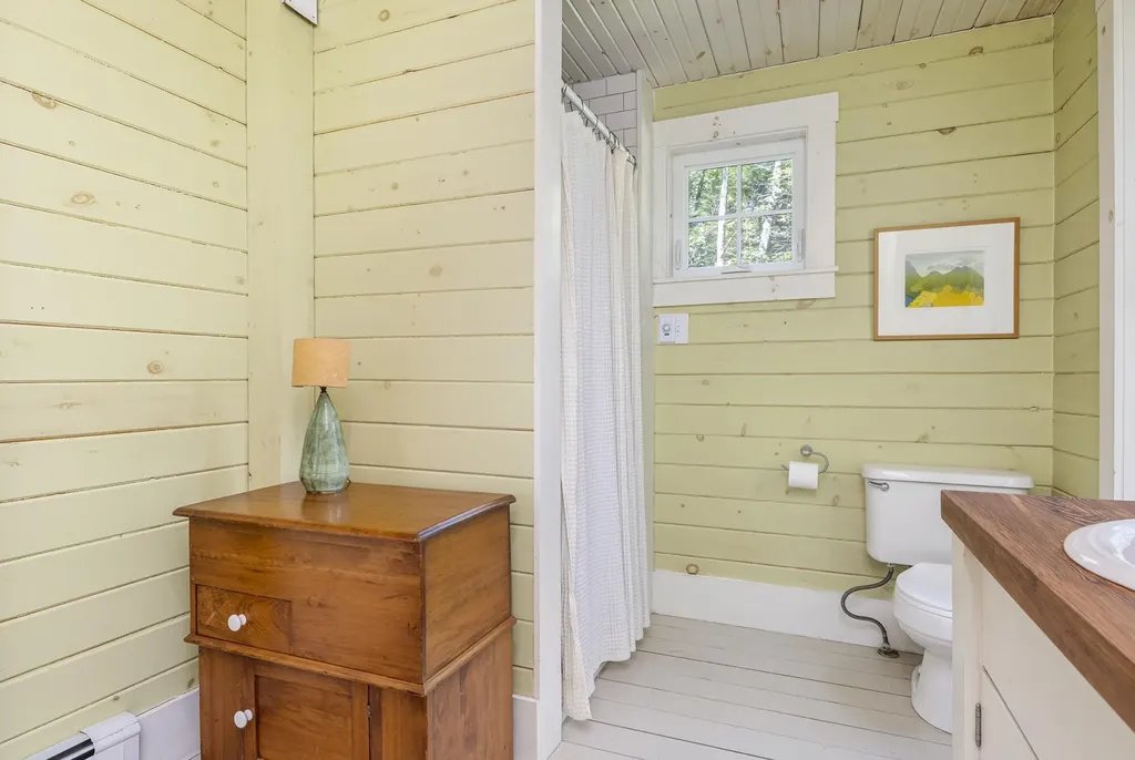 109 Pleasant Hill Road Freeport ME 04032