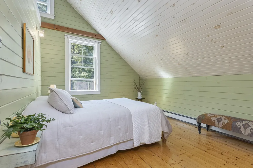 109 Pleasant Hill Road Freeport ME 04032