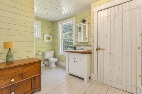 109 Pleasant Hill Road Freeport ME 04032