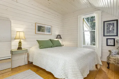 109 Pleasant Hill Road Freeport ME 04032