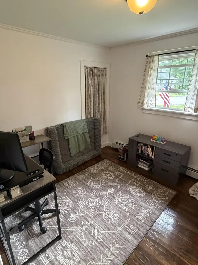 25 1/2 Elm Street East Millinocket ME 04430