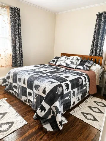 25 1/2 Elm Street East Millinocket ME 04430