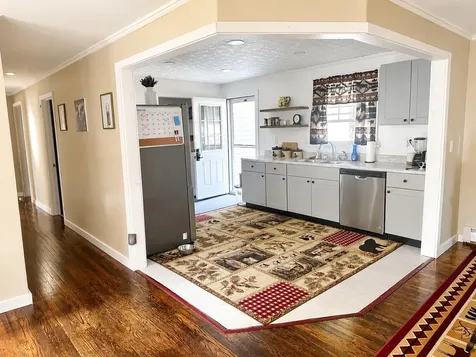 25 1/2 Elm Street East Millinocket ME 04430