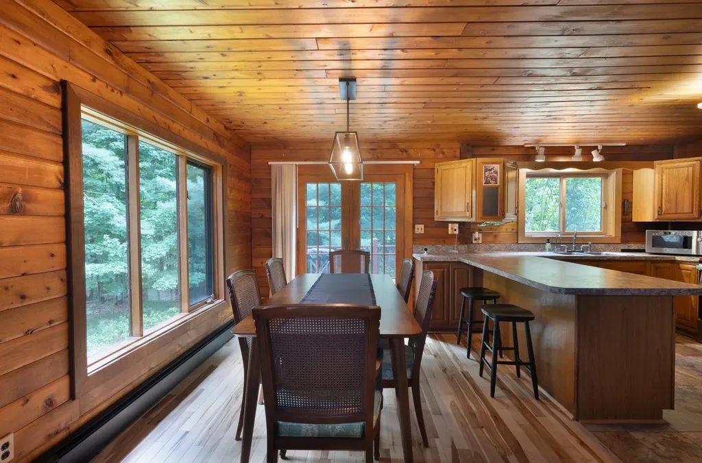62 Crosby Road Windsor ME 04363