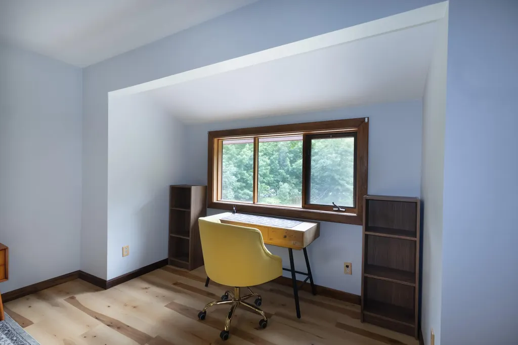 62 Crosby Road Windsor ME 04363