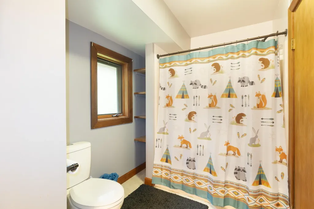 62 Crosby Road Windsor ME 04363