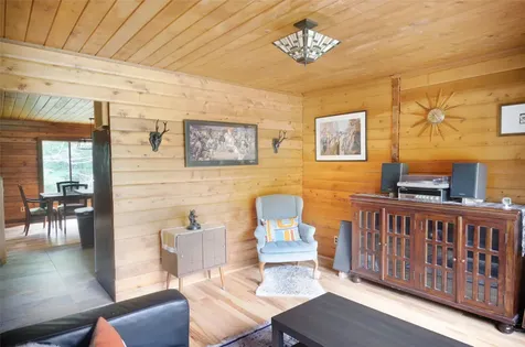 62 Crosby Road Windsor ME 04363