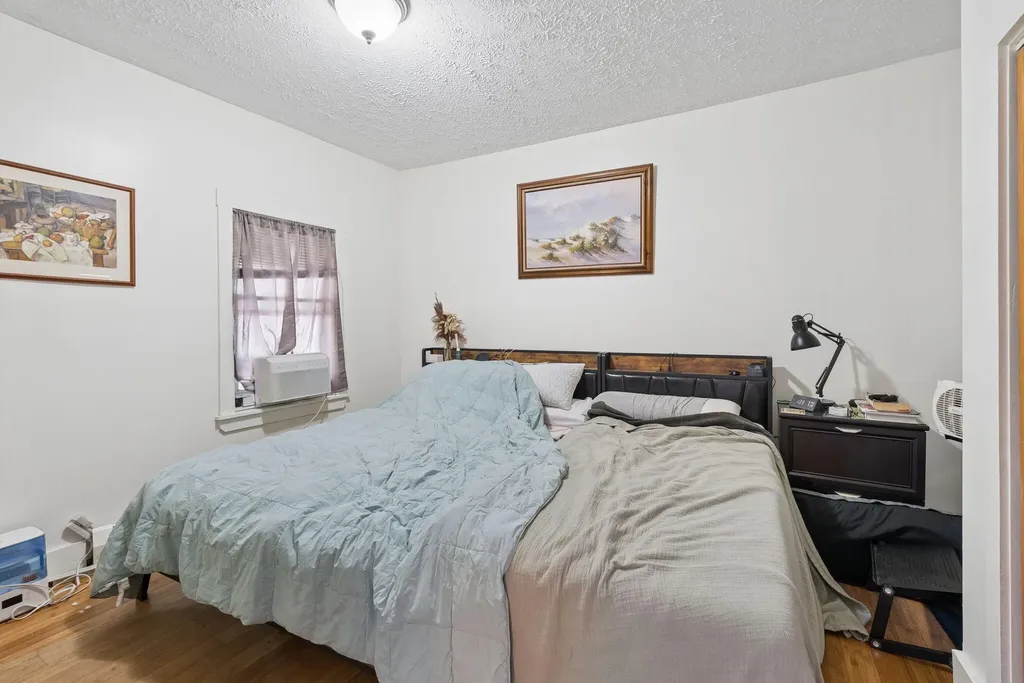 224 Valley Street Portland ME 04102
