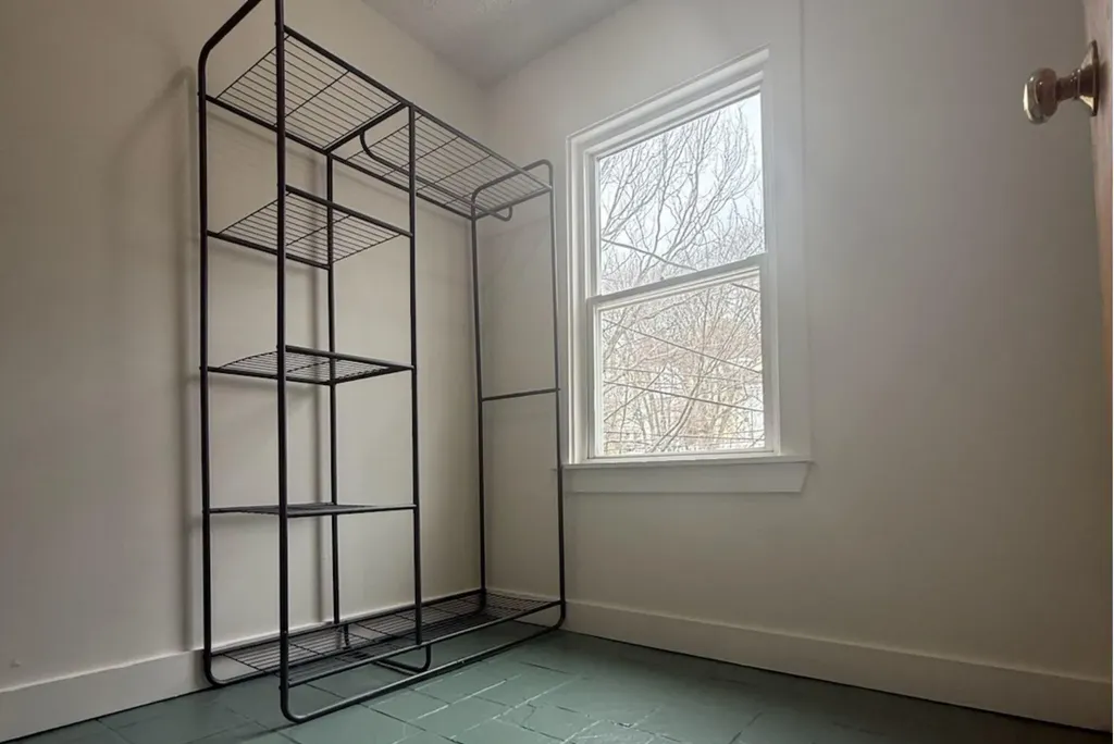 224 Valley Street Portland ME 04102