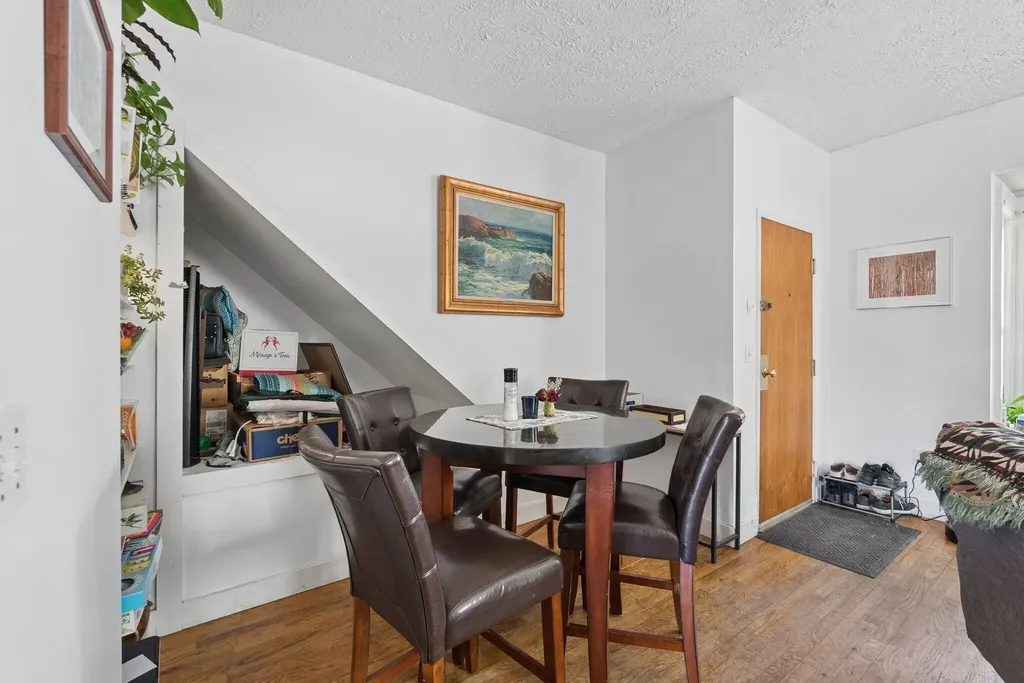 224 Valley Street Portland ME 04102