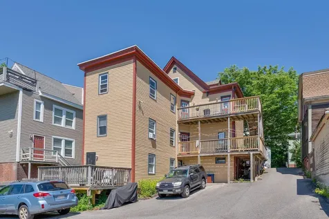 224 Valley Street Portland ME 04102