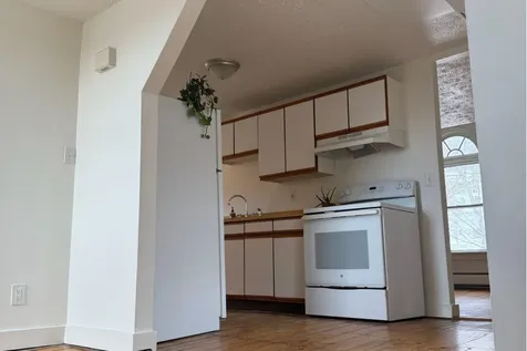 224 Valley Street Portland ME 04102