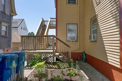 224 Valley Street Portland ME 04102