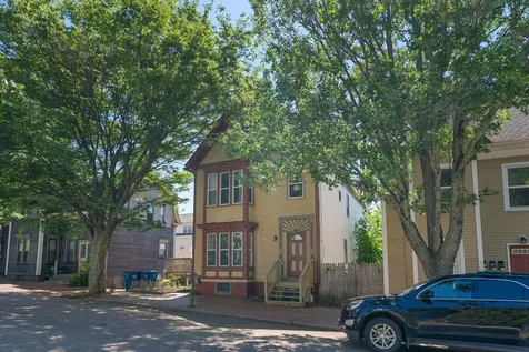224 Valley Street Portland ME 04102
