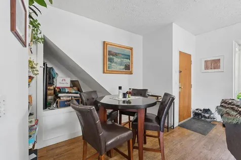 224 Valley Street Portland ME 04102