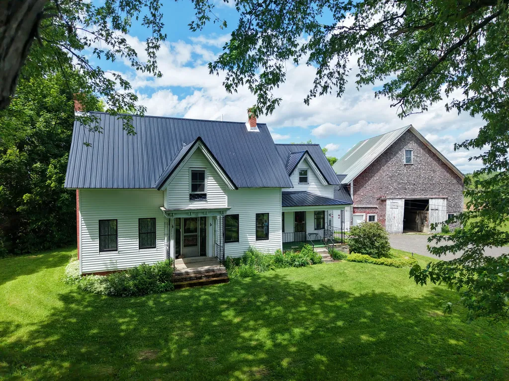 571 Smyrna Street Houlton ME 04730