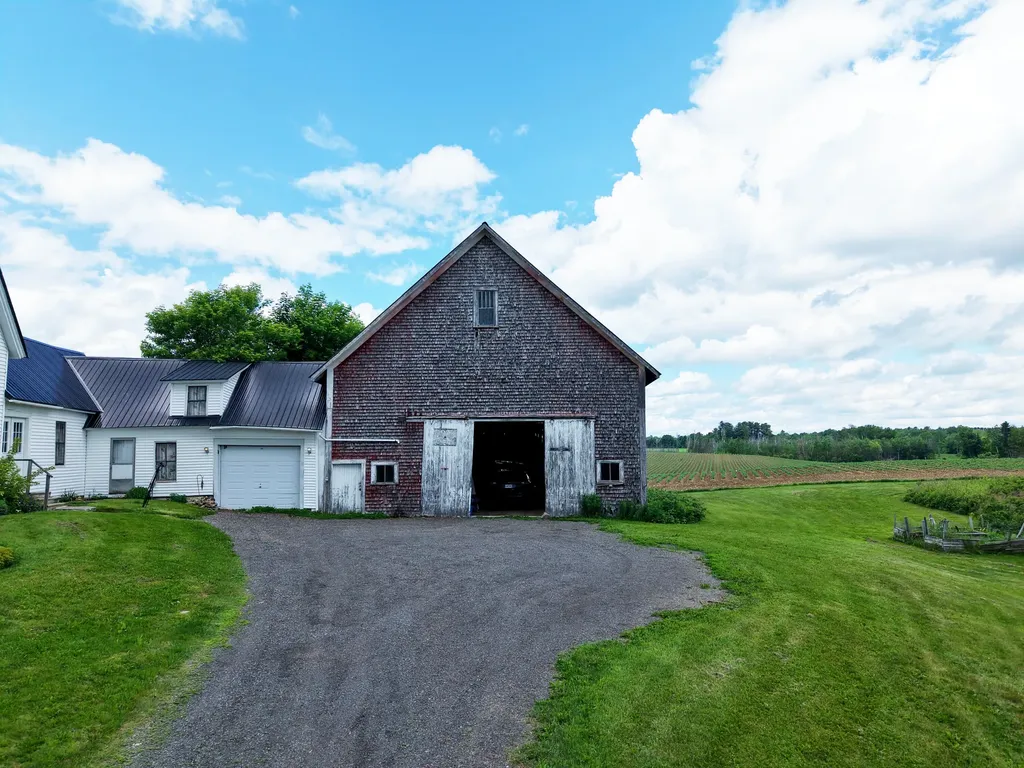 571 Smyrna Street Houlton ME 04730