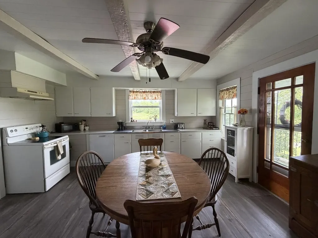 571 Smyrna Street Houlton ME 04730
