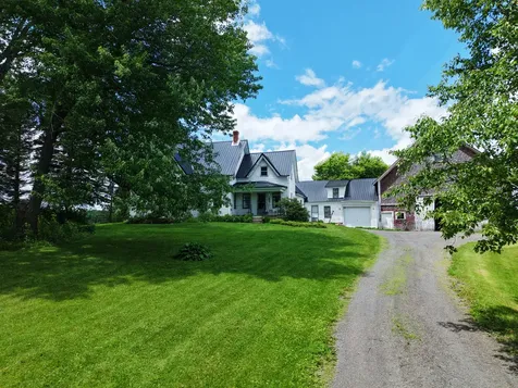 571 Smyrna Street Houlton ME 04730