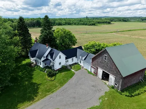 571 Smyrna Street Houlton ME 04730