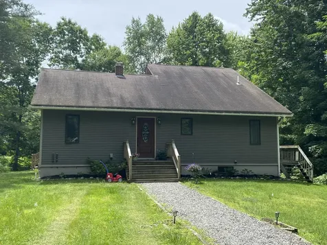 1096 Smithfield Road Belgrade ME 04917