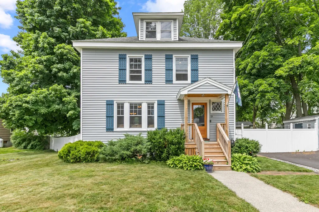13 Hicks Street Portland ME 04103