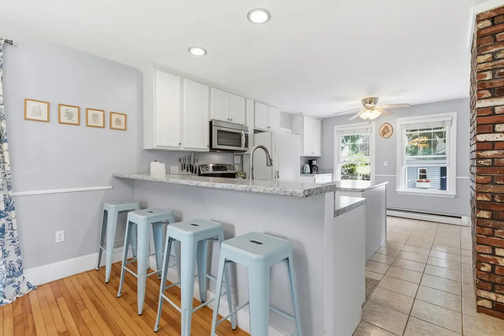 13 Hicks Street Portland ME 04103