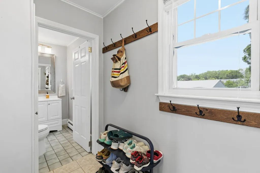 13 Hicks Street Portland ME 04103