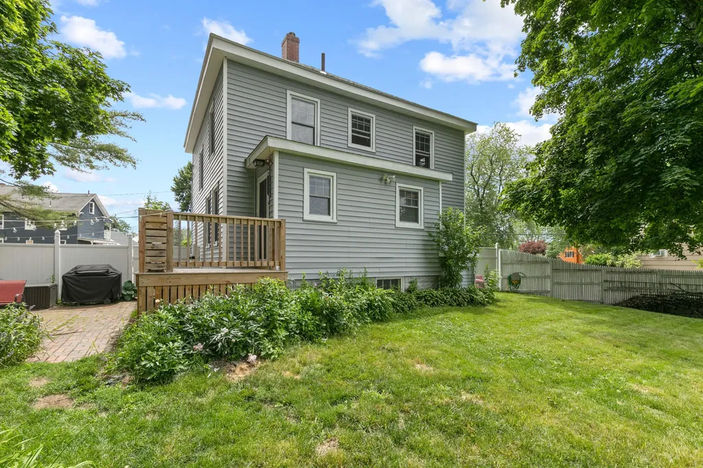 13 Hicks Street Portland ME 04103