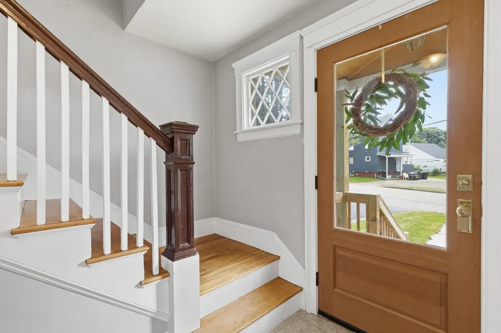 13 Hicks Street Portland ME 04103