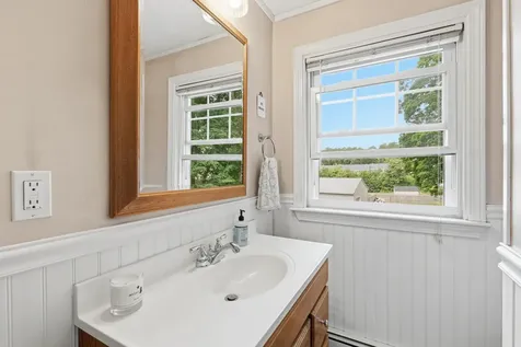 13 Hicks Street Portland ME 04103