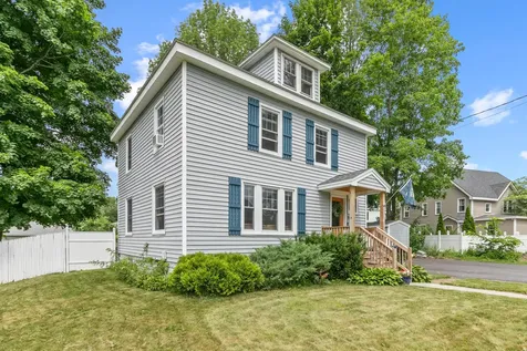 13 Hicks Street Portland ME 04103