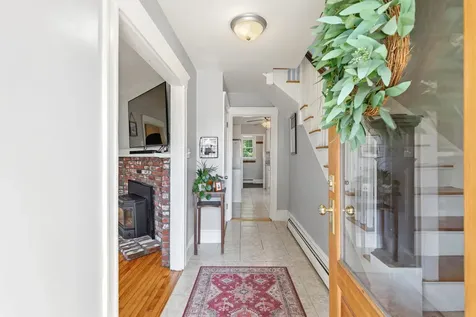 13 Hicks Street Portland ME 04103