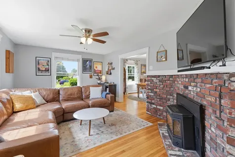 13 Hicks Street Portland ME 04103