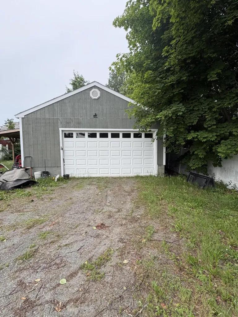 30 Ohio Street Millinocket ME 04462