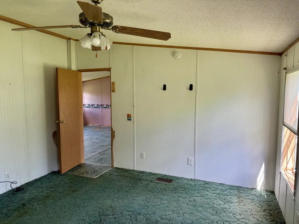 1025 Beans Corner Road Hartland ME 04943