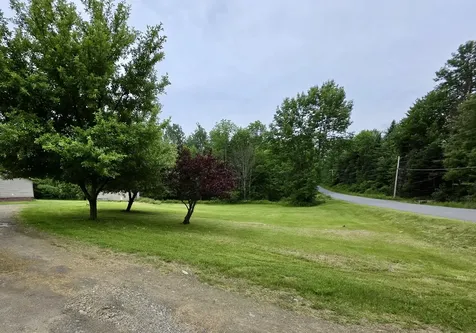1025 Beans Corner Road Hartland ME 04943