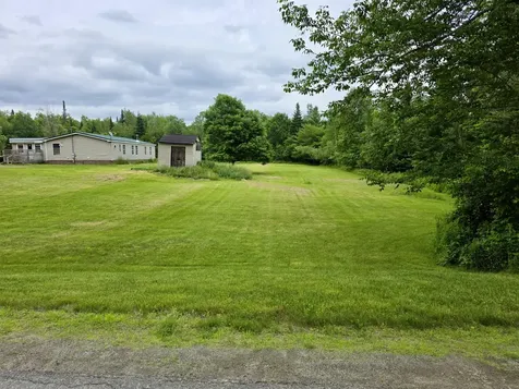 1025 Beans Corner Road Hartland ME 04943