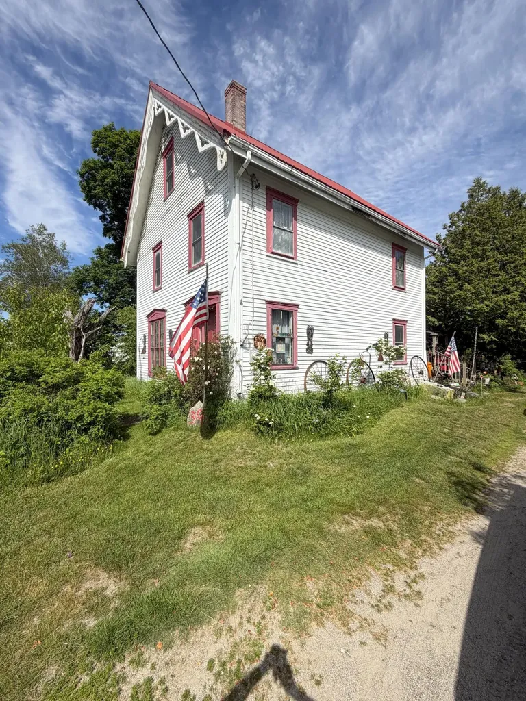 39 Jacksonville Road East Machias ME 04630